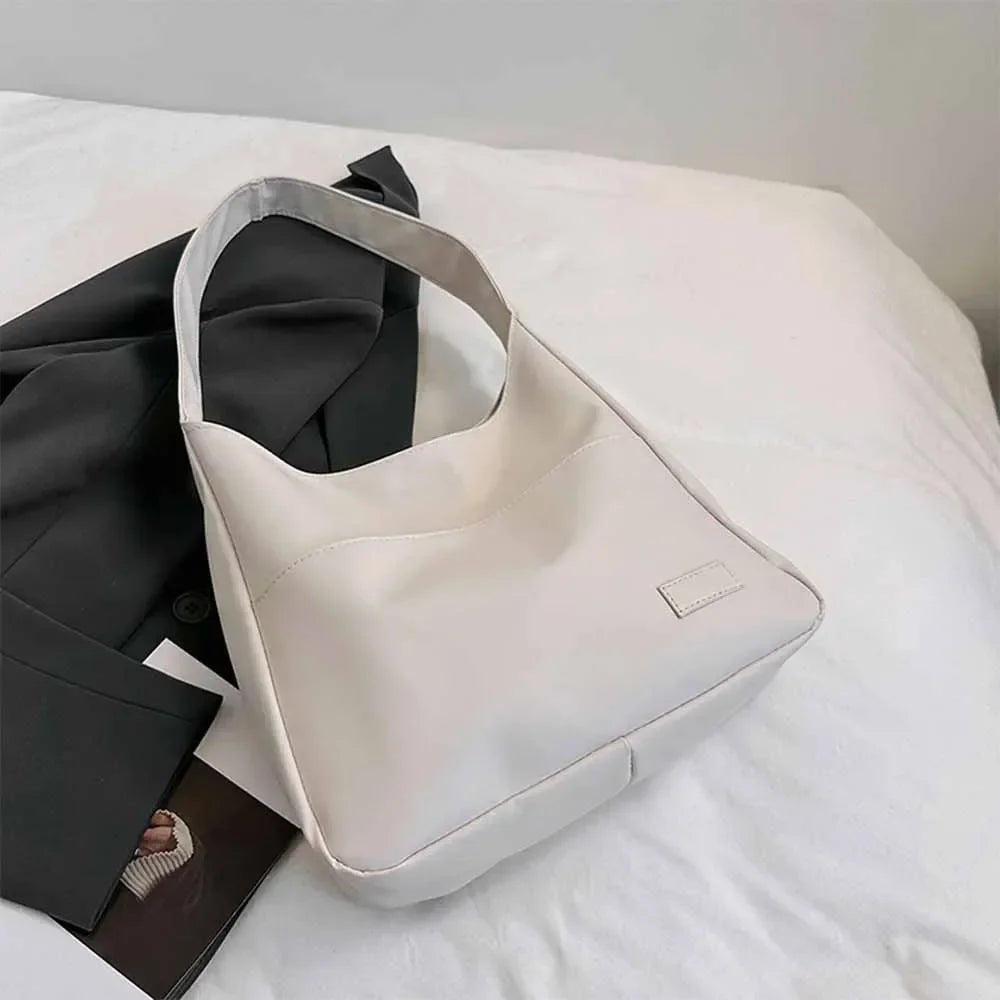 Bolso "HOBO" de mano
