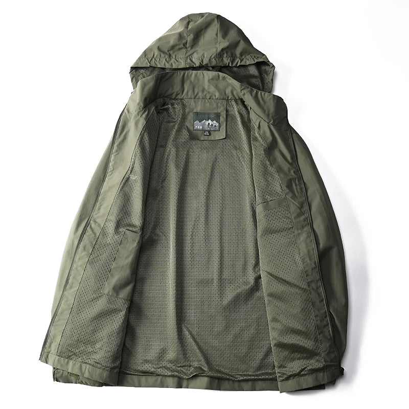 Chaqueta cortavientos táctica